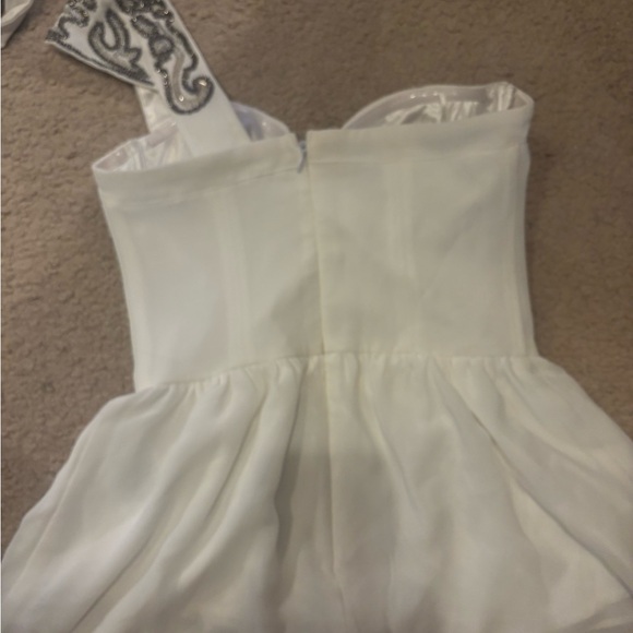 Guess White Strapless Bustier Top - Picture 3 of 6